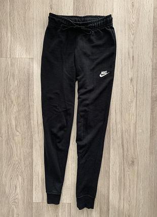 Спортивні штани nike