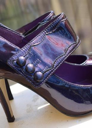 Кожаные туфли bertie англия р.38 25 см made in brazil как новые