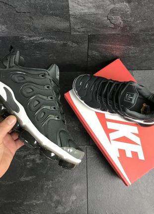Мужские кроссовки  nike air vapormax plus