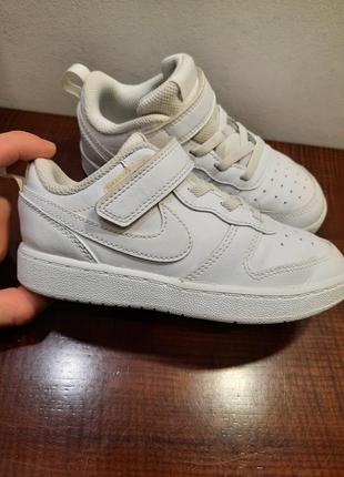 Кроссовки nike кожаные