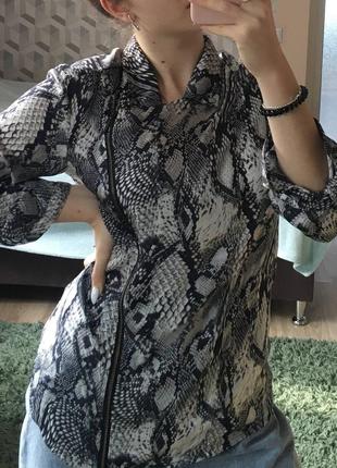 Атласна Блуза