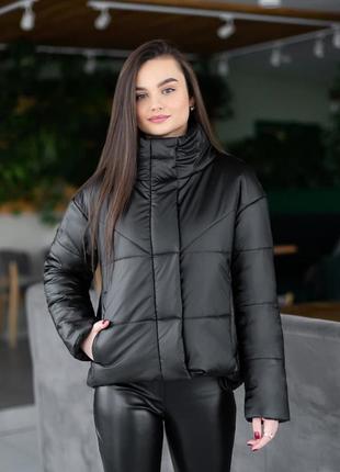 Женская куртка стеганная черная на весну / осень1 фото