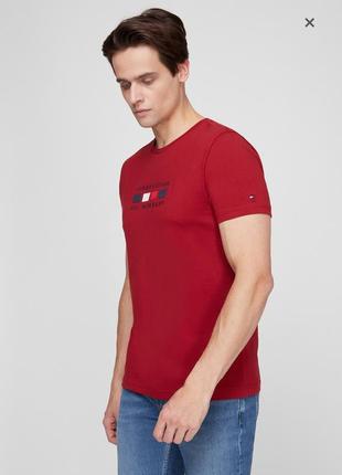 Tommy hilfiger мужская красная футболка2 фото