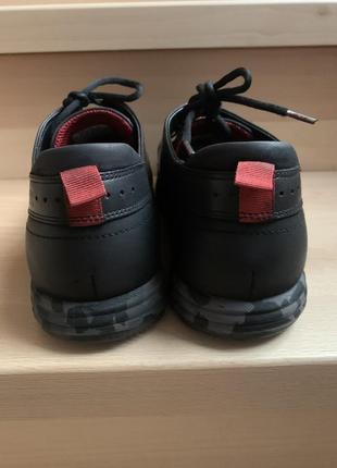 Туфлі hugo boss з vibram5 фото