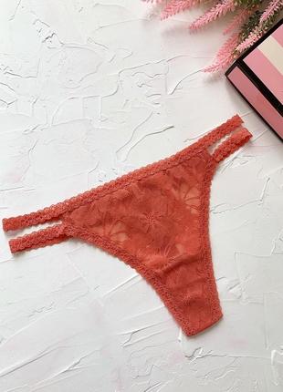 Трусики victoria’s secret pink оригинал красные кружевные стринги бикини виктория сикрет2 фото