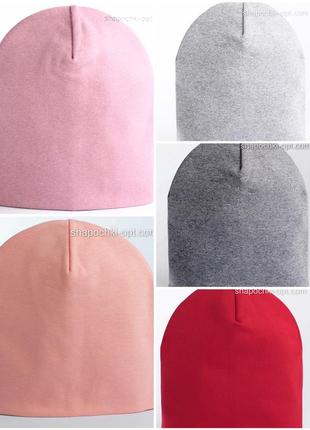 Удлиненная  шапочка из хлопкового трикотажа в спортивном стиле 52-56 см