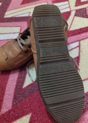 Фірмові туфлі constanta5 фото