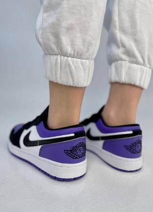 Красиві жіночі кросівки chicago air jordan 1 retro low violet фіолетові з чорним9 фото
