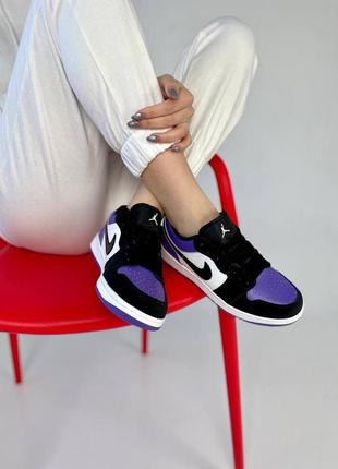 Красиві жіночі кросівки chicago air jordan 1 retro low violet фіолетові з чорним7 фото