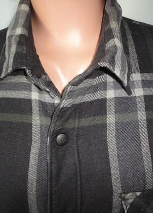 Сорочка утеплена всередині стьобаючи