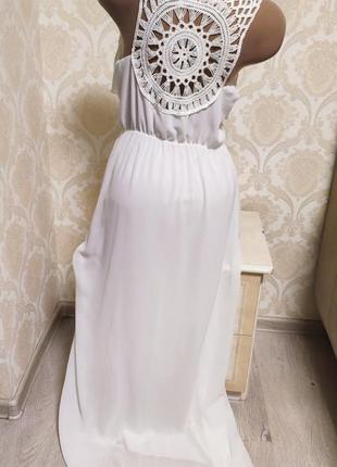 Красивое ,нарядное белоснежное платье5 фото