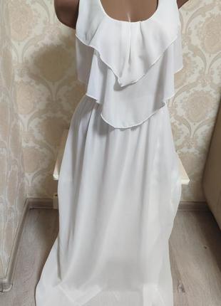 Красивое ,нарядное белоснежное платье4 фото