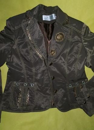 Пиджак женский деловой