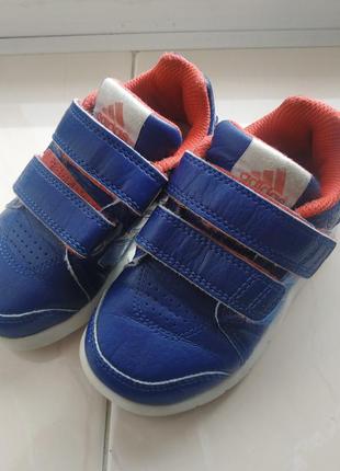 Кросівки adidas1 фото