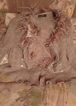 Стильна брендова річ