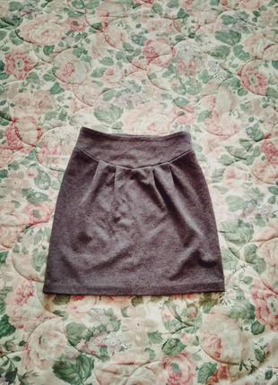 Стильна я трикотажная юбочка для ваших модниц