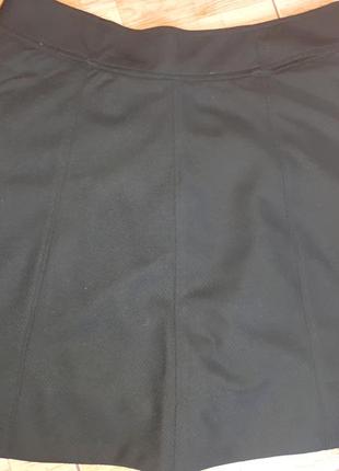 Симпатична спідниця