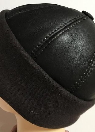 Шапка з тонкої натуральної овчини колір т. коричневий 57-58-60