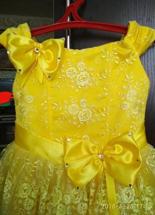 Яркое жёлтое бальное, выпускное платье на возраст 6-7 лет3 фото