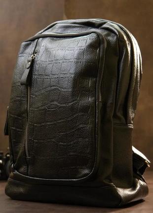 Рюкзак чорний з шкірозамінника1 фото