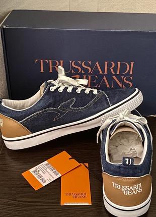 Trussardi jeans италия оригинал шикарные кеды5 фото