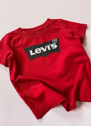 Червона дитяча футболка на 12-18 місяців levi’s оригінал2 фото