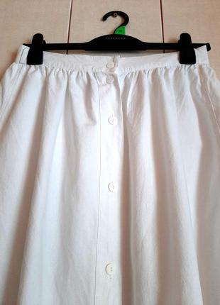 Новая белоснежная юбка на пуговичках из 100% хлопка5 фото