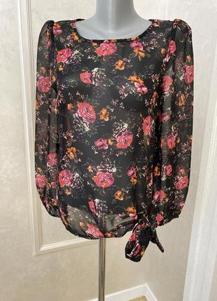 Блуза, блузочка в цветы1 фото