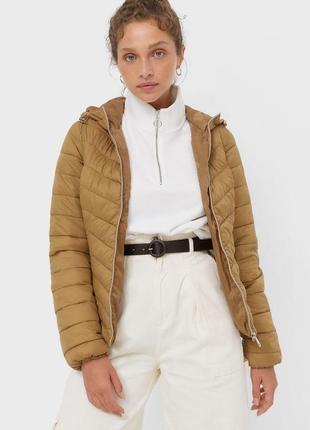 Стьогана демісезонна куртка