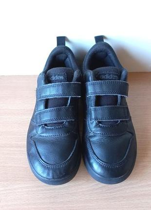 Классные кожаные кроссовки adidas 31,5 р. стелька 20,5 см