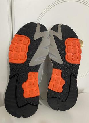 Кроссовки adidas 6