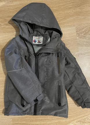 Куртка весна/осень 128 см