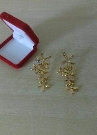 Позолоченые сережки