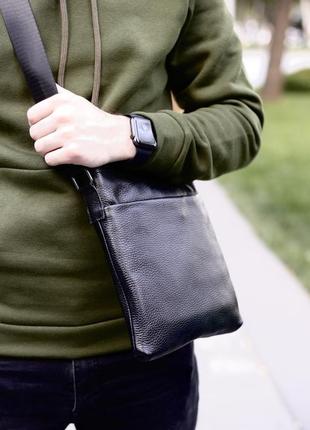 Мужская сумка планшетка через плечо из натуральной кожи4 фото
