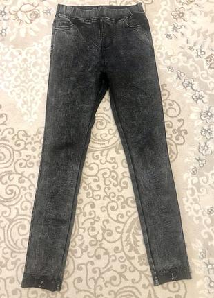 Джинсы на резинке