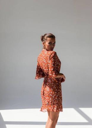 Шифонова сукня в квітковий принт6 фото