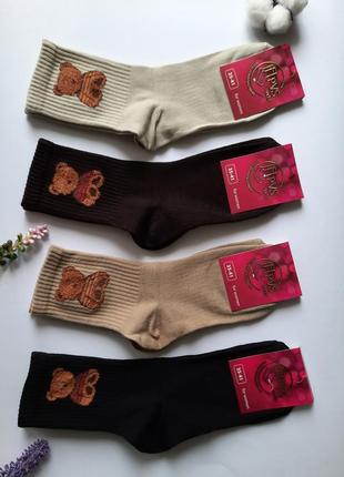 Шкарпетки жіночі високі кольорові з м'яким ведмедиком на резинці crazy socks преміум якість3 фото