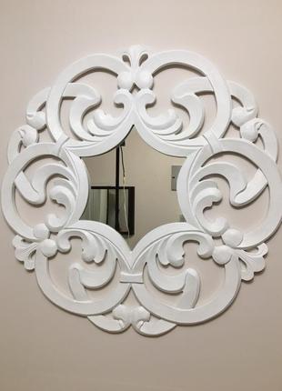 Зеркало круглое белого цвета в резной деревянной раме оливия диаметр 80см2 фото