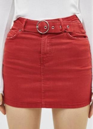 Класна червона джинсова міні-спідниця (кежуал), bershka2 фото