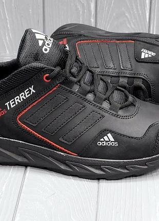 100% натуральная кожа!!! мужские черные с красным кроссовки в стиле adidas terrex!!!