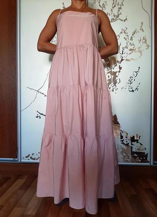Перламутрово-розовое ярусное платье макси большого размера2 фото