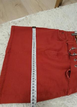 Класна червона джинсова міні-спідниця (кежуал), bershka10 фото