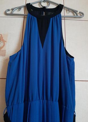 Новое шифоновое платье цвета электрик с плиссированной юбкой6 фото