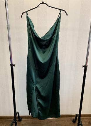 Сукня смарагдового кольору довжини міді від бренду plt 16(xxl)5 фото