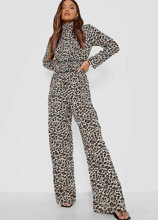 Новый ромпер-комбинезон с широкими брюками в леопардовый принт