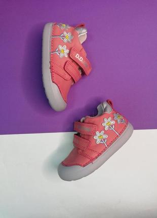 Кожаные ботиночки для девочки (21, 24 размер)4 фото