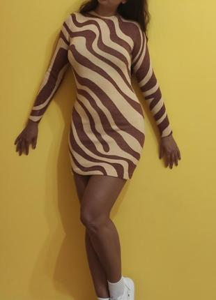 Платье zara новое размер s жаккардовое эксклюзив