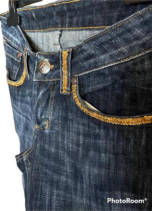 Тёмные джинсы с декорированными карманами италия3 фото
