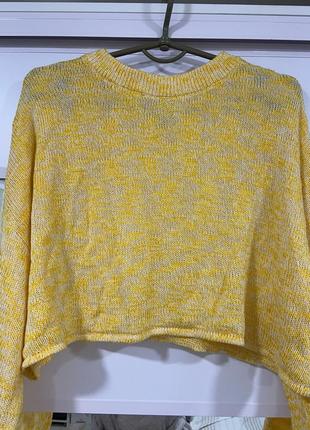 Классный тонкий укороченый свитер