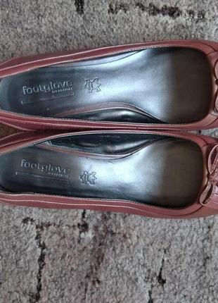 Шкіряні туфлі